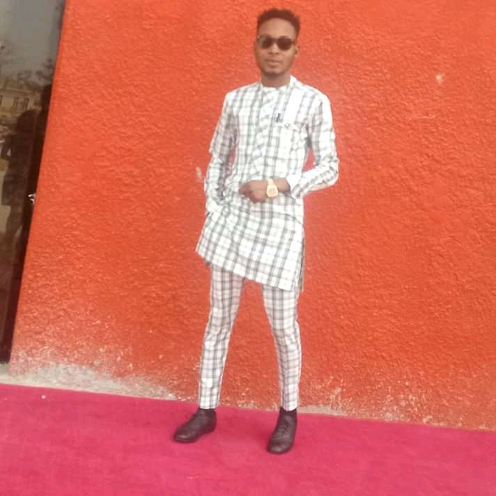 Kelvinlittle75 Kelvinlittle75