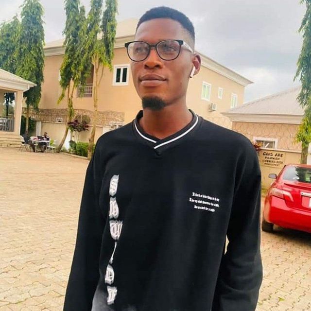 Taiwo14