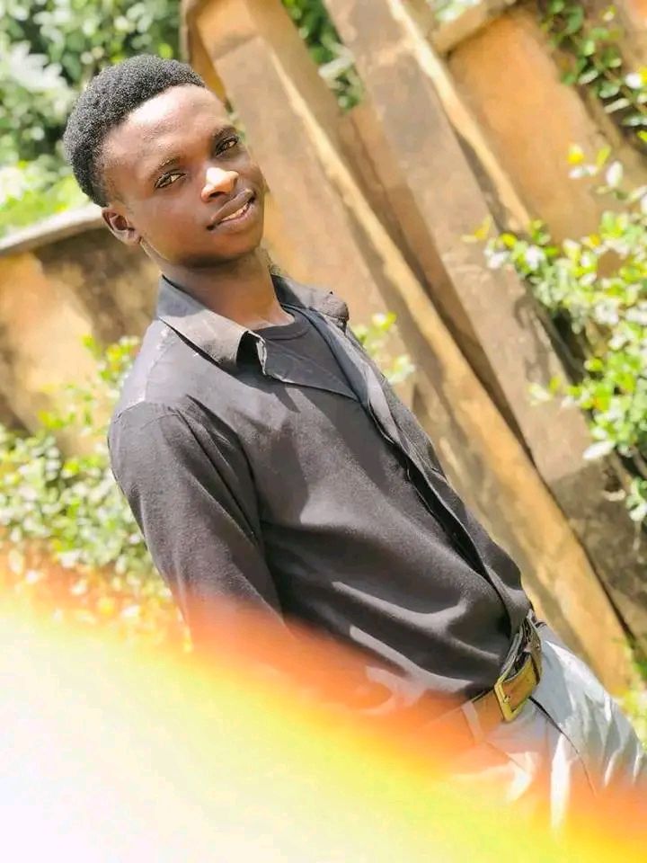Maxzy1